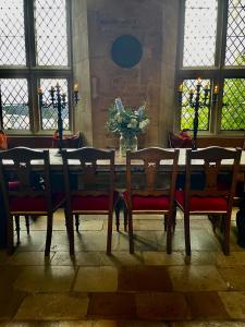 The Crown at Shipton - Guest Ratings and Reviews