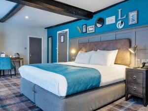 The Feathers Hotel - Policies and Fees