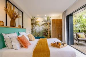 The Golden Islands Lodge - How To Book Your Stay