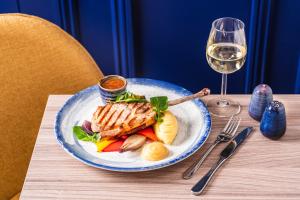 The Headland Hotel & Spa - Activities and Amenities