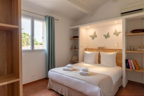 The Houses of the South - How To Book Your Stay