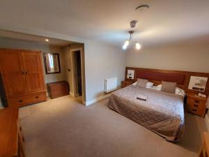 The Plough Inn & Restaurant - Dining Experiences