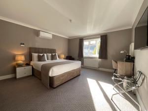The Riverside - Room Types and Booking