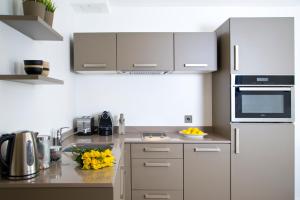 The Rosebery by Supercity Aparthotels - Amenities and Services