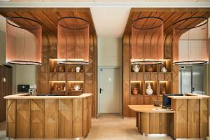 The Set Hotel & Spa - Policies and Booking