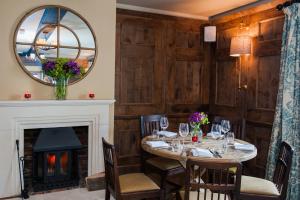 The White Hart, Overton - Guest Ratings and Feedback