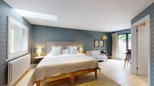 Titchwell Manor Hotel - Location and Accessibility