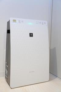 Tokyo Time Traveler Station 695 Minutes Will Be Lost as You Will Be Caught in a Hotel - Ideal Experience for Couples