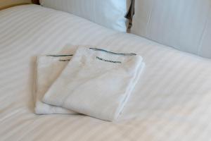 Toshi Center Hotel - Hotel Facilities and Services