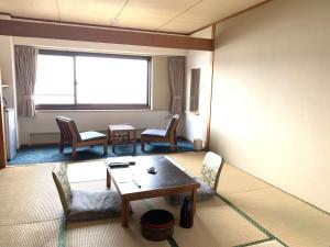 Toya Kanko Hotel - Policies and Important Information