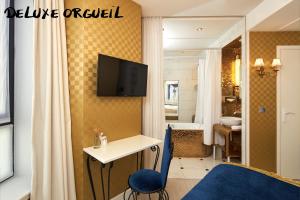 Vice Versa - Facilities and Dining