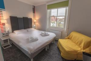 Victoria Inn London - Accessibility and Transportation Options