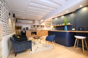 Victory and Germain - About Staying Here