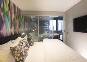 Village Hotel Bristol Filton - Dining Options