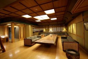 Wakamatsu Hot Spring Resort Review - Guest Experience