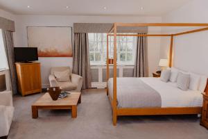 Woodlands Hotel - Amenities and Facilities