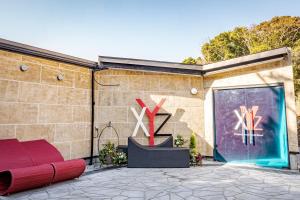 XYZ Private Spa and Seaside Resort - On-Site Dining