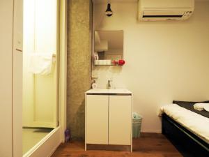 Yeah Room Namba - Nearby Attractions