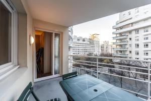 2-Room Apartment With Terrace in Paris La Défense - in Aparthotel - About Staying Here