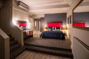 62 Castle Street Hotel - Getting to the Hotel