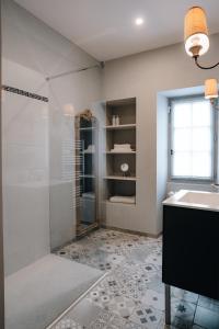 Abbey Hotel - Policies and Guest Information