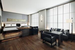 AC Hotel by Marriott Tokyo Ginza - Dining and Landmarks
