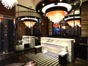APA Hotel Iidabashi Ekimae - Amenities and Services