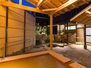 Arima Onsen Motoyu Ryuusenkaku - Dining Options