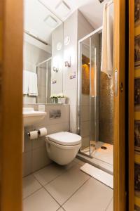 Arosfa Hotel London by Compass Hospitality - Transportation Options