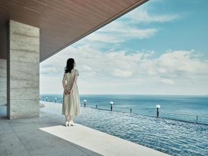 Atami Izusan Karaku Review - Nearby Attractions