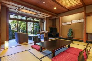 Beautiful Japanese Garden Kagetsu - Guest Reviews