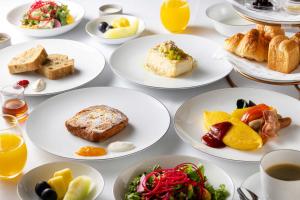 BELLUSTAR TOKYO, A Pan Pacific Hotel - How to Book