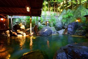 Beppu Showaen Review - Location and Accessibility