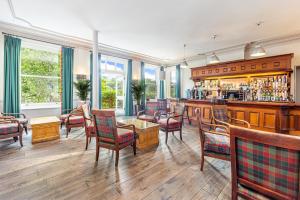 Best Western Limpley Stoke Hotel - History and Founding