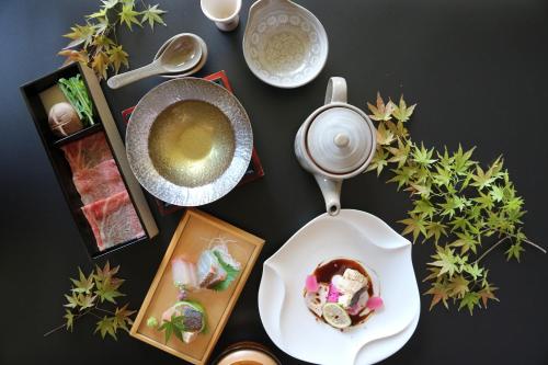 Bettei Haruki - Nearby Attractions