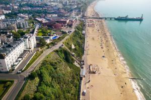 Bournemouth Highcliff Marriott Hotel - Unparalleled Guest Satisfaction