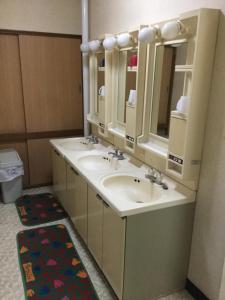 Business Hotel Matsuoka - Reservation and Check-in Policies