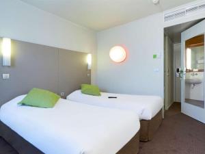 Campanile Cergy-Pontoise - How To Book Your Stay