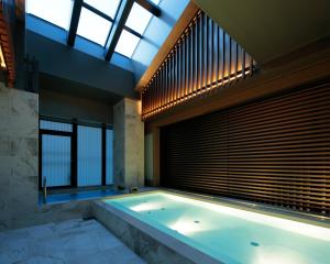 Candeo Hotels Kyoto Karasuma Rokkaku - Transportation Options