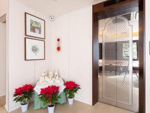 Chang Tee Hotel Ikebukuro - Directions and Transportation