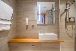 Comfort Inn Hyde Park - Guest Reviews