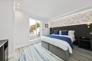 Commodore Hotel - Policies and House Rules