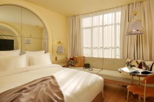 Confidential - How To Book Your Stay