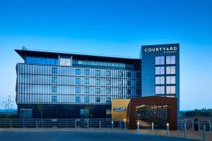 Courtyard by Marriott Exeter Sandy Park - Nearby Attractions