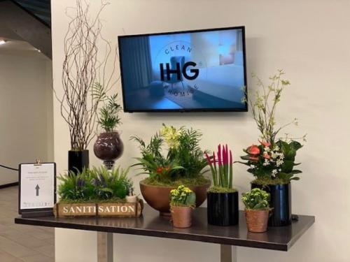 Crowne Plaza Birmingham City, an IHG Hotel - Parking and Child Policies
