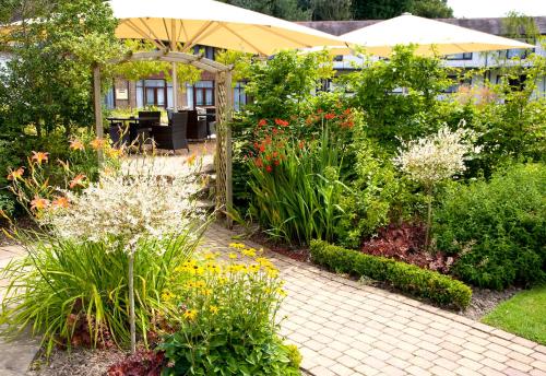 Crowne Plaza Felbridge - Gatwick, an IHG Hotel - Policies and Information