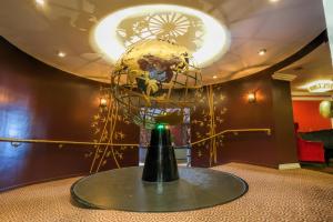 Crowne Plaza Liverpool - John Lennon Airport, an IHG Hotel - Art Deco-Styled Elegance