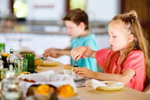 Crowne Plaza Reading East - Booking Information
