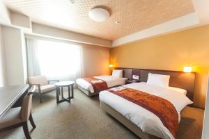 Daiwa Roynet Hotel Naha Kokusai Street - Transport and Accessibility