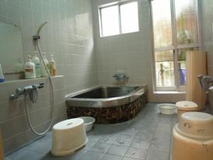 Daiya Ryokan - Nearby Attractions and Accessibility